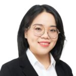 foto formato dni de la directora de una consultoria